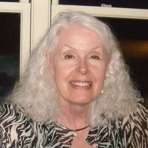 Meet your Posher, Cassandra